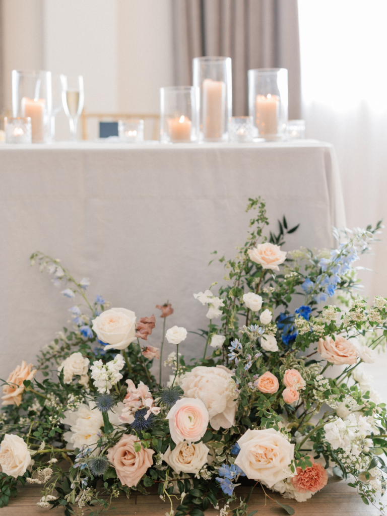 Close up of the sweetheart table floor arrangement